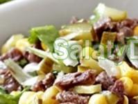 Beef salad with pickled cucumber: recipes